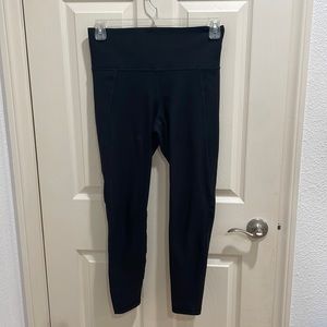 Black old navy elevate leggings